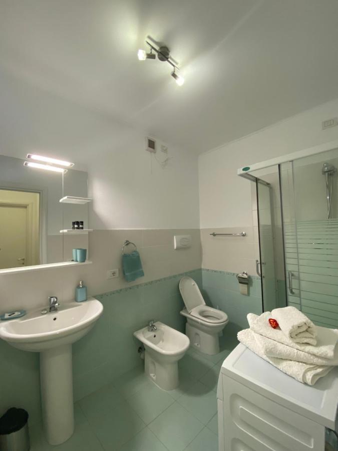 Central Apartment Timisoara Ngoại thất bức ảnh